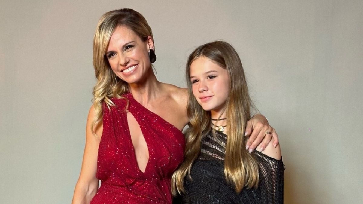 Los Looks De Mariana Fabbiani Y Su Hija Matilda Una De Vestido Con