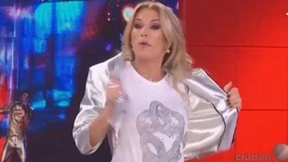 Yanina Latorre mostró como bailaban la canción que Esmeralda Mitre 