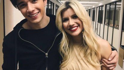 ¿Qué pasa entre Laurita Fernández y Julián Serrano?