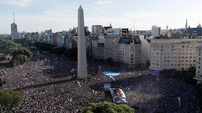 La Selección Argentina sobrevoló la Ciudad de Buenos Aires en helicóptero