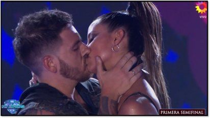 En una noche cargada de emoción, chapes y desprolijidades Flor Vigna nuevamente pasó a la final 