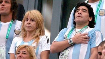 Claudia Villafañe contó cómo supo de la muerte de Maradona
