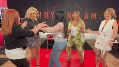 Las angelitas se divirtieron bailando al ritmo del cuarteto en el estudio de 