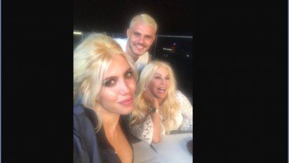 Cumbre de albinos: Susana, Wanda y Mauro Icardi, hiper platinados