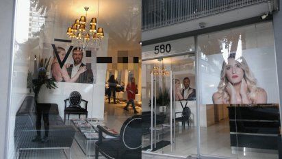 Cubero y Viciconte son la cara de una peluquería de Cañitas: después del circo, siguen facturando juntos