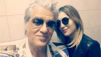 Sorpresivo: famoso conductor se casa con su joven novia