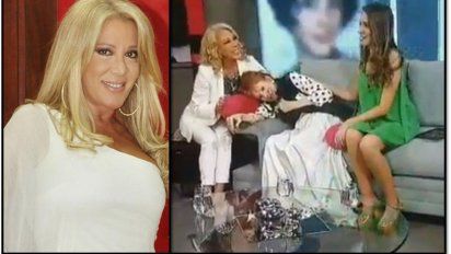 Después del video que muestra a Pinky quedándose dormida al aire, las redes explotaron y Reina Reech dio su versión