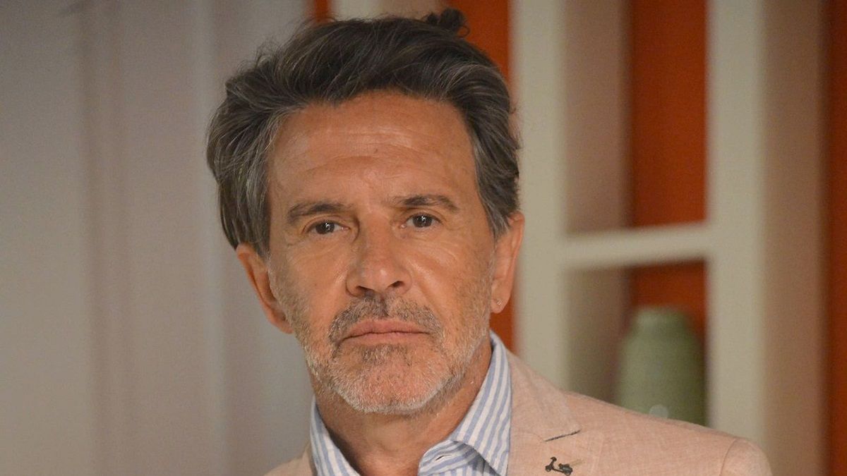 Osvaldo Laport dice que hay estúpidos que no se dan cuenta