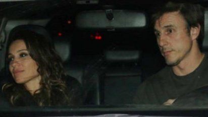 La foto hot de Pampita y su novio besándose en una habitación