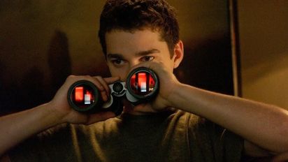 Shia LaBeouf impacta en Netflix con esta película de suspenso que es furor a 17 años de su estreno