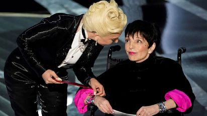 Premios Oscar: Acusan a La Academia de sabotear a Liza Minelli