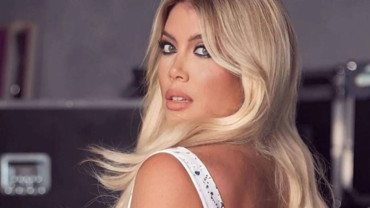 Wanda Nara Vuelve A Estambul ¿quién La Acompaña 8641