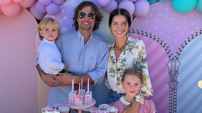 Zaira Nara y Jakob Von Plessen juntos en el cumpleaños de su hija
