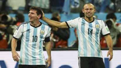 Lionel Messi se despidió de Javier Mascherano y Gago 