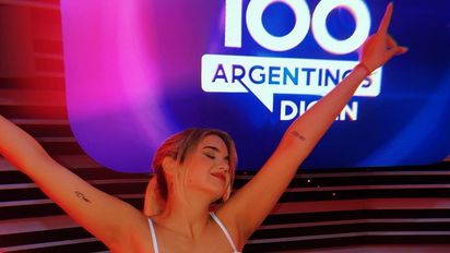 Nazarena Di Serio y una participante de 100 Argentinos Dicen tuvieron 