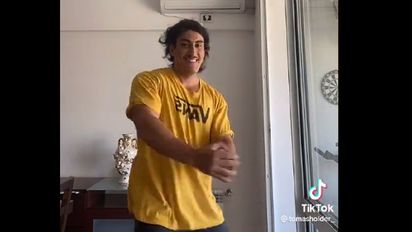 Video: Tomás Holder mostró un adelanto de lo que hará en el 