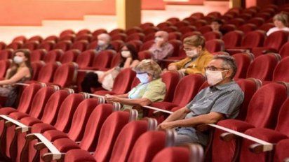 Hoy vuelven los teatros a Buenos Aires 