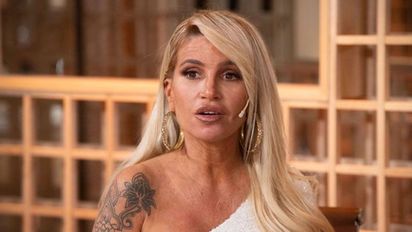 Florencia Peña sorprendida en plena entrevista por el hombre que le dio su primer beso