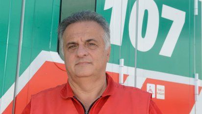 Entre lágrimas recordó Alberto Crescenti a los dos bomberos muertos en incendio de Villa Crespo