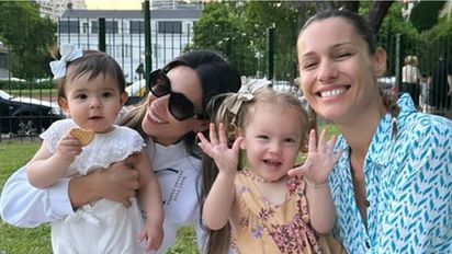 La salida de amigas de Pampita y Barby Franco, junto a sus hijas Ana García Moritán y Sarah Burlando