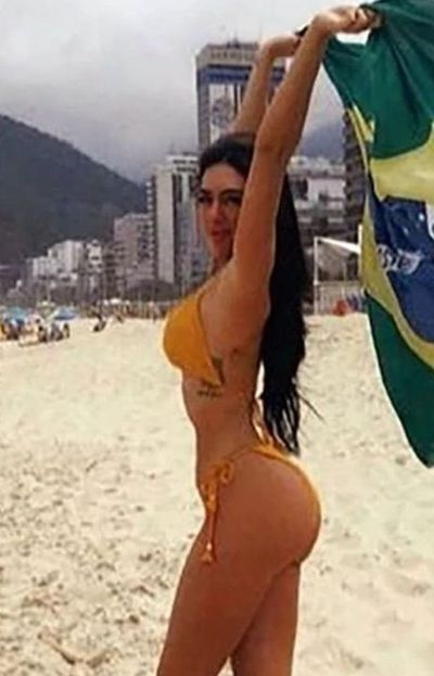 Sofía Bonelli tiene 27 años Sofía Bonelli tiene 27 años