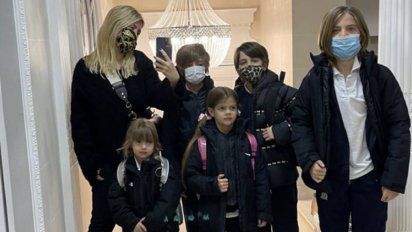 Wanda Nara ya volvió a París y se reencontró con sus hijo