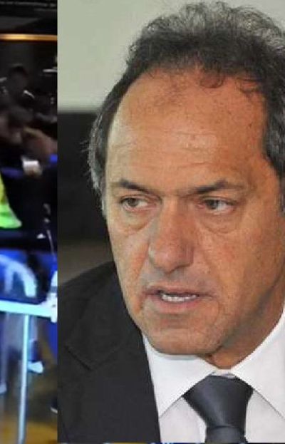 Mientras la embajada Argentina realizaba trámites legales, los jugadores de boca pasaron la noche en una comisaría de Brasil Mientras la embajada Argentina realizaba trámites legales, los jugadores de boca pasaron la noche en una comisaría de Brasil