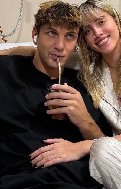 Bautista Mascia acompaña a Denisse González en su internación: mate y juegos para pasar el tiempo
