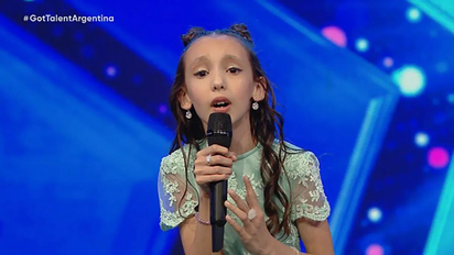 got talent argentina: maria belen manos, la participante de 9 anos que conquisto al jurado con su voz