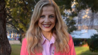 La argentina Violeta Jiménez ganó el Mundial de Escritura 