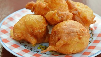 Buñuelos orgánicos de cacao y miel sin azúcar ni harina