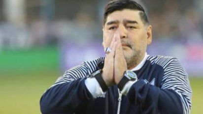 Sergio Lapegüe se quebró en vivo por la muerte de Diego Maradona