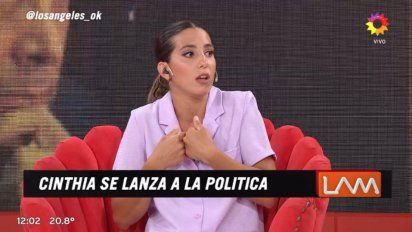 Cinthia Fernández seguirá en la televisión pese a su candidatura política