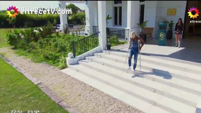 ¿Qué pasó? Alex Caniggia tuvo que usar muletas en El Hotel de los Famosos