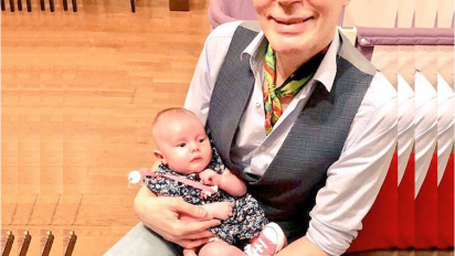 Polino viajó a Buenos Aires para conocer y tener en brazos a su ahijada Matilda Salazar