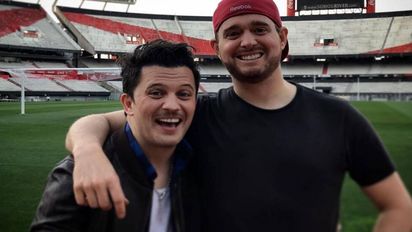 ¿Darío Lopilato y Michael Bublé cantarán juntos?