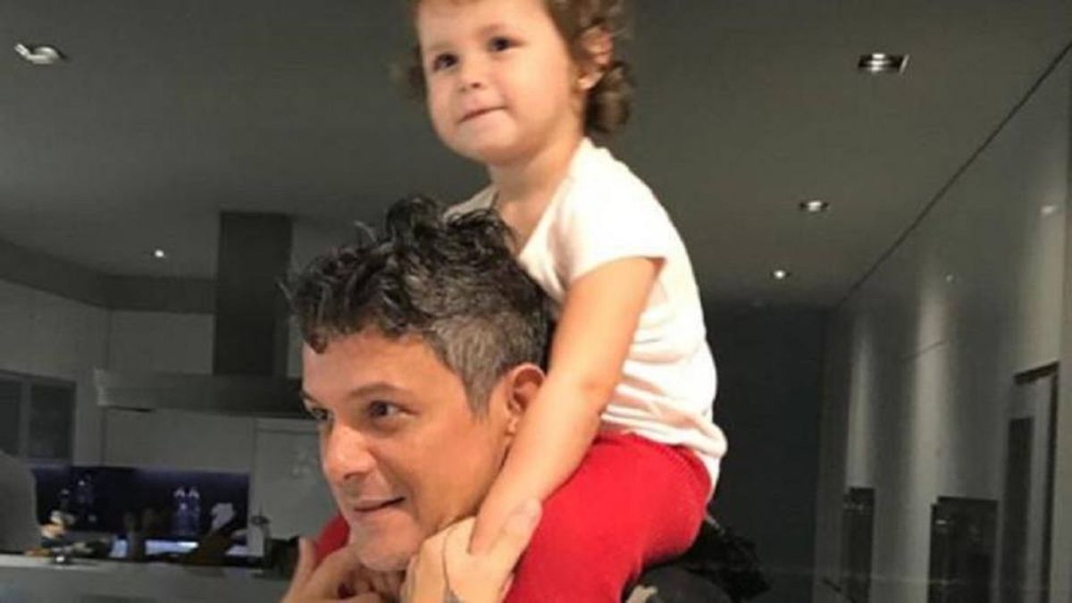 Alejandro Sanz mostró cómo ha crecido su hija Alma