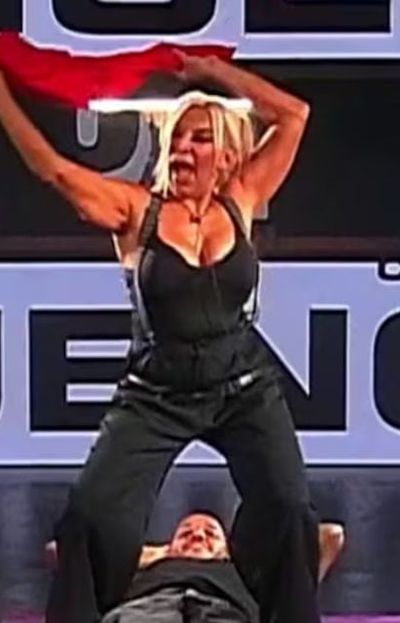 Yanina Zilli encendió Gran Hermano con un baile sensual junto a Emanuel Di Gioia