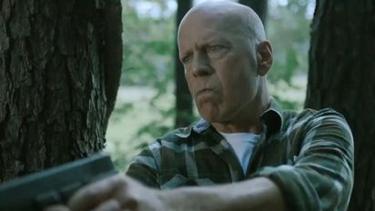 La película de acción con Bruce Willis que dura 96 minutos y no te dejará despegarte del sillón