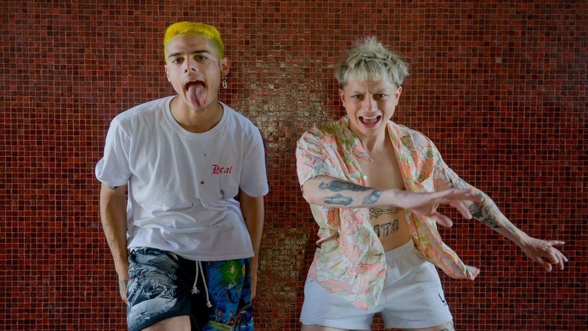 ¿A qué hora y por dónde ver en Argentina a Ca7riel y Paco Amoroso en el programa de Jimmy Fallon?