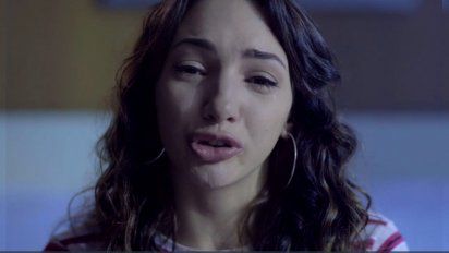 El desgarrador video de Thelma Fardin relatando la violación de Juan Darthés