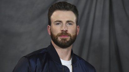 Chris Evans protagoniza la película más costosa de Netflix