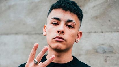 ¡Con orgullo! Trueno compartió un video con varias figuras del país