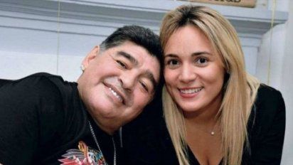 Rocío Oliva lloró por Diego Maradona 
