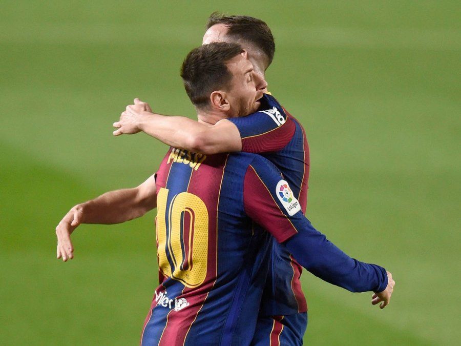 ¡Un líder! Lionel Messi es descrito por Miralem Pjanic