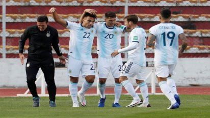 La selección de Argentina se impuso ante Bolivia 