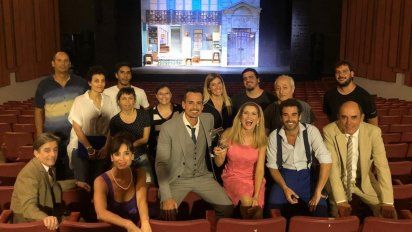 Laurita Fernández y Nicolás Cabré y un romántico cumpleaños en la intimidad y frente al público