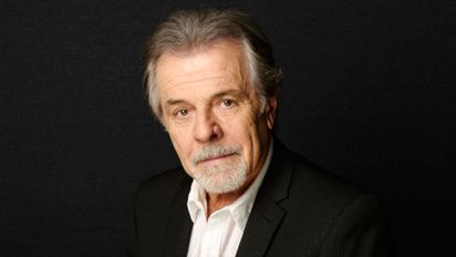 Víctor Laplace tiene Covid-19  