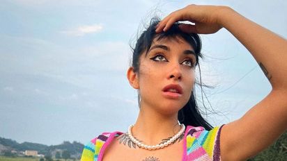 ¡Arriesgada! María Becerra y el tremendo cambio de look que se hizo