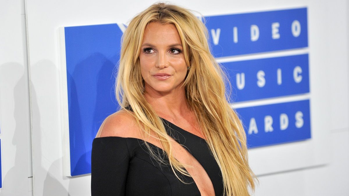 Britney Spears afirma que la obligaron a hacer 840 horas de terapia